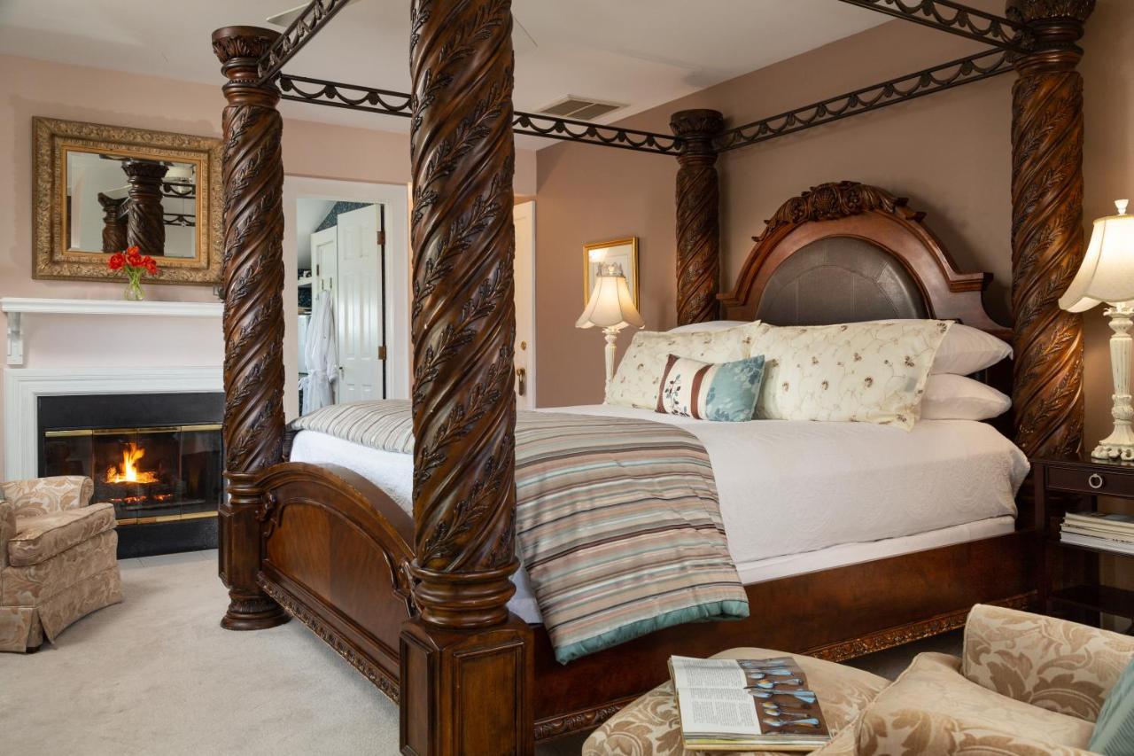 White Doe Inn Bed & Breakfast Manteo Exterior photo