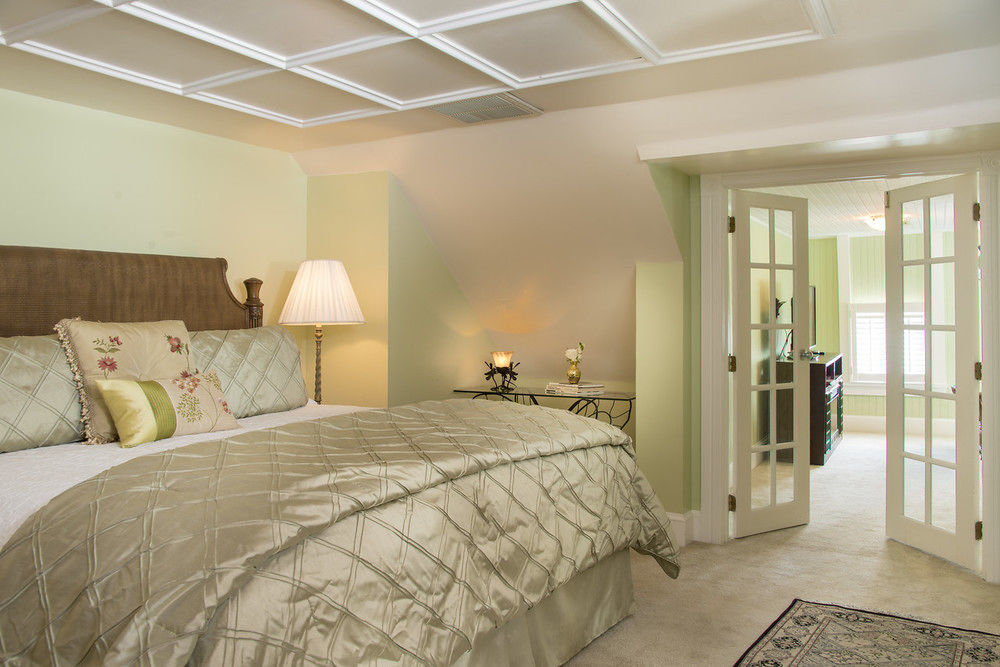White Doe Inn Bed & Breakfast Manteo Exterior photo